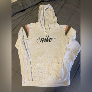 nike pullover hoodie